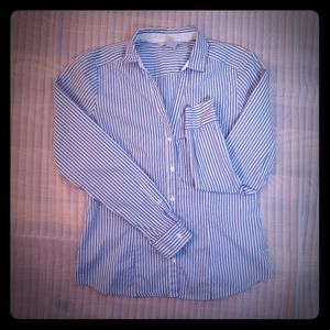 H&M Blue & White Pinstripped Button Up